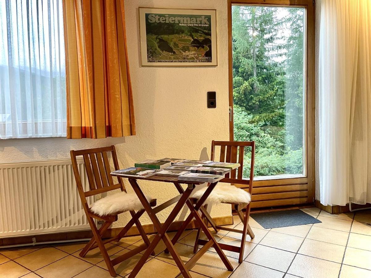 Ferienhaus Mit Zirbitzblick Monchegg Esterno foto